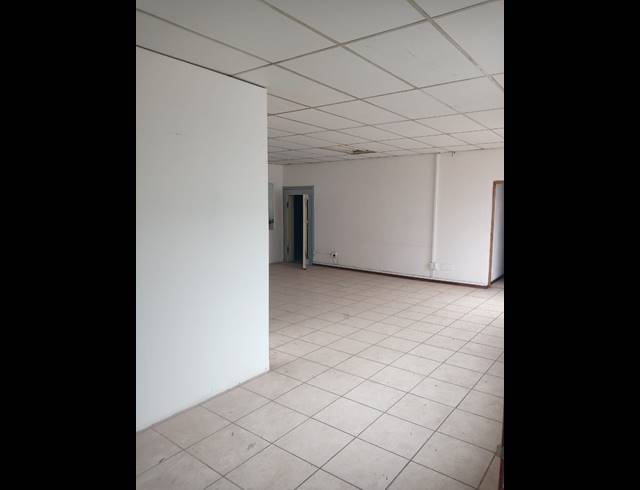 Industrial property to rent in ANDERBOLT